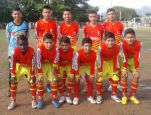 En Infantil: Club Deportivo del Profe Manía 1 Real Pitalito 0