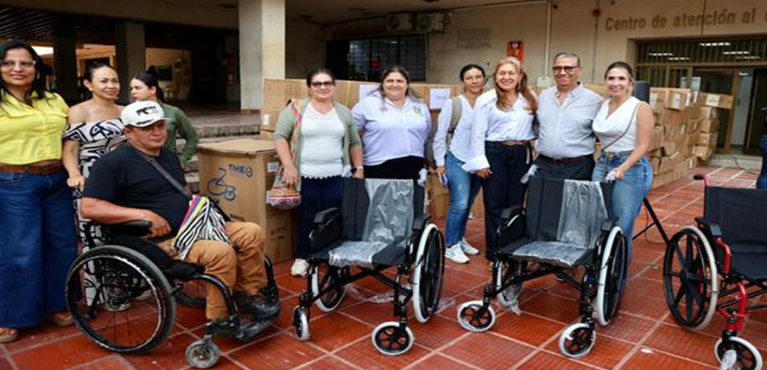 Gobierno del Huila entrega 108 ayudas técnicas a población con discapacidad