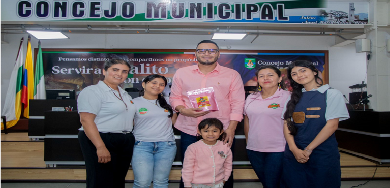 Mujeres que cultivan futuro: la apuesta del Concejo de Pitalito por el café y el consumo local