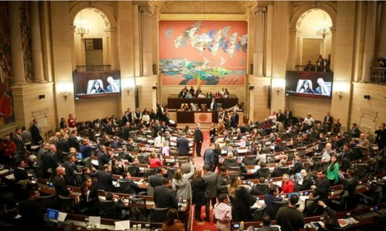 Golpe fiscal al Gobierno: El Congreso HUNDE la Reforma Tributaria de $16.3 billones