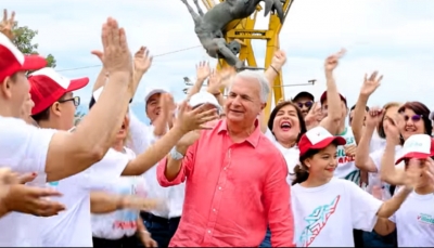 El candidato Rodrigo Villalba Mosquera, consolida su imagen con la juventud en todas las regiones del Huila
