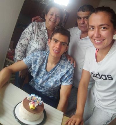 El ciclista del Astana Harold Tejada, celebró hoy su cumpleaños